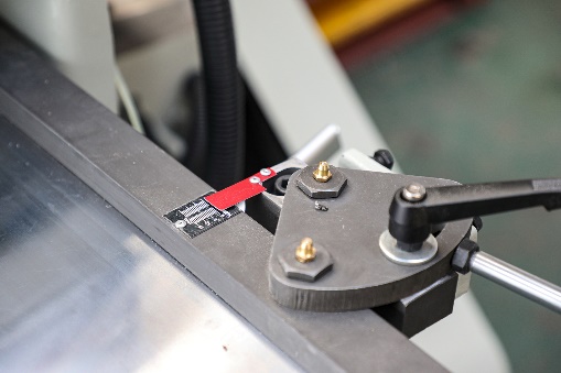 Направляющая линейка