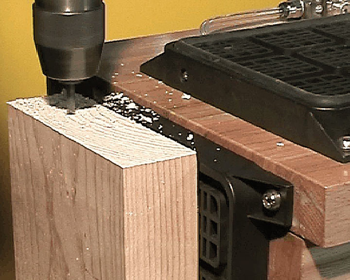 Фиксация деталей