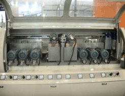 Станок для двухсторонней обработки кромки стекла ENKONG SM 16/22, электродвигатели привода шпинделей