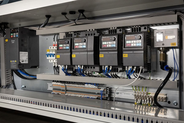 �������������� ������������������ ������ Falit FE651Z