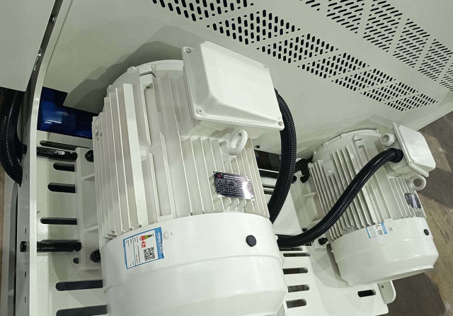 ����������� ������������ ������ QUADRO MRS-350