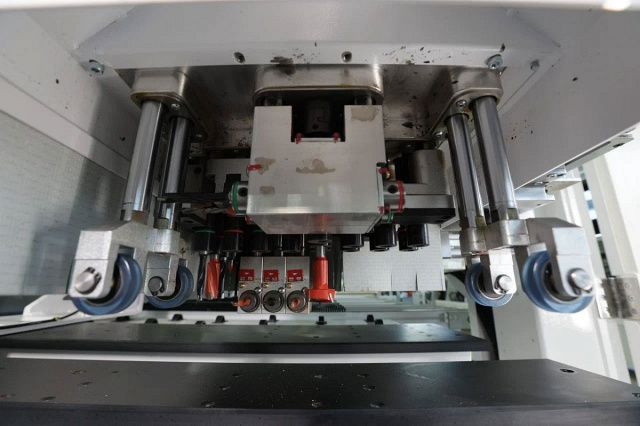 ����������-����������� ����� � ��� Nanxig ND612DCT