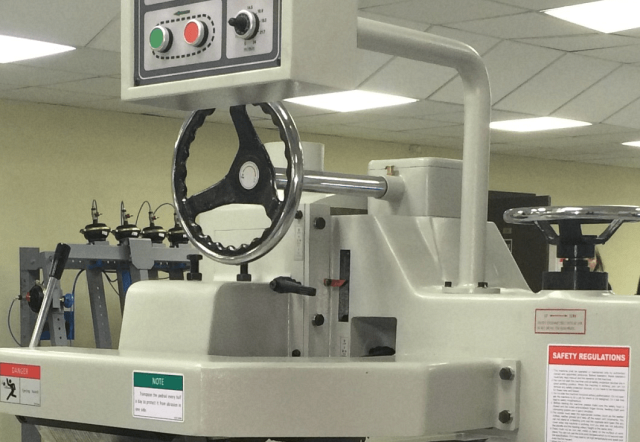 ������������� (���������) ������ � ����������� QUADRO MJ 153i