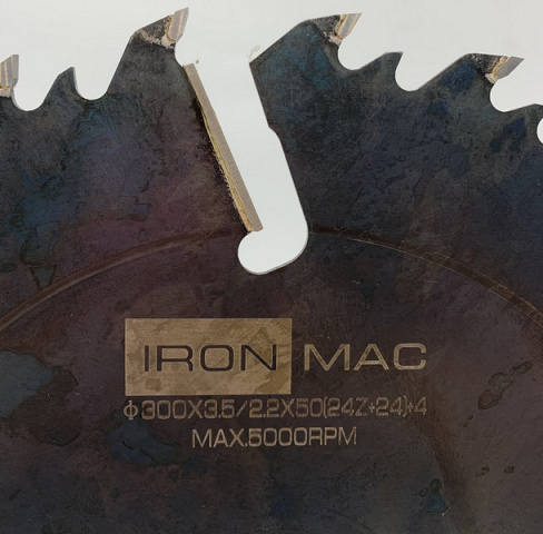   IRONMAC  ,  650