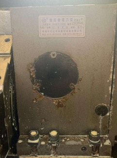   HAK31063-8