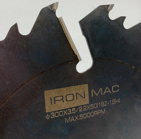   IRONMAC  ,  600