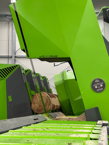    Mebor VTZ-1400 PLUS