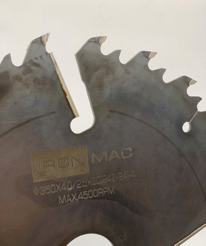   IRONMAC  ,  600