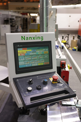 �������������� ������������������ ������ Nanxing NB670N