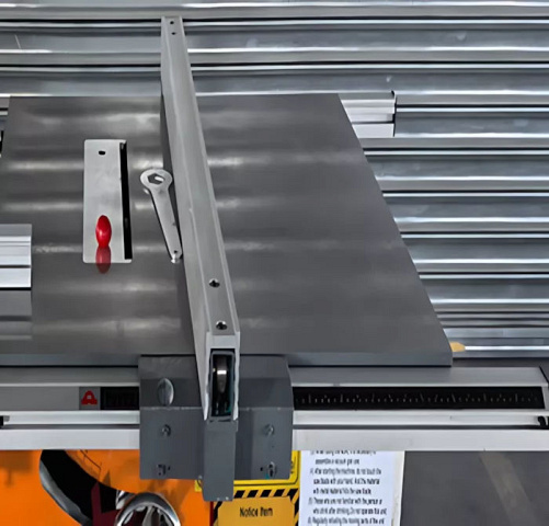 ������������� ������ � ��������  IRONMAC MJ 350 (M)