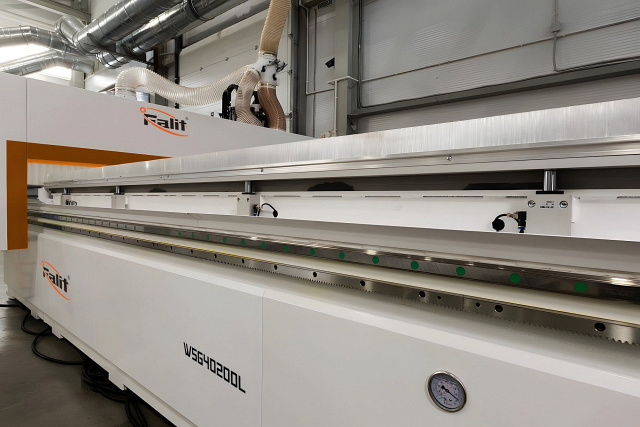 �������������� ����� � ��� Falit WCG3020LA