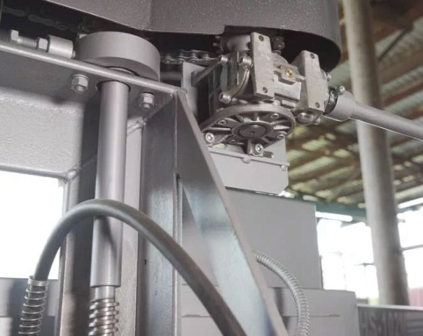 ������ ��������-����������� CHS-101�