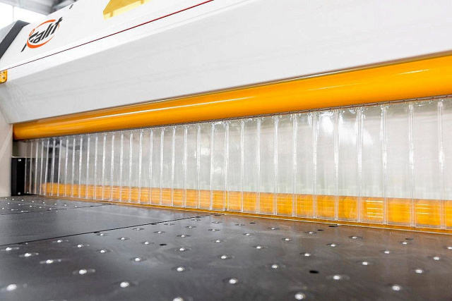 ������� ����� � �������� ��������� Falit WPS938