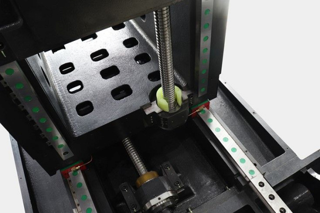 �������������-��������� ����� SPITZEN HMT-630