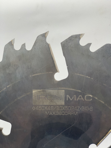   IRONMAC  ,  650