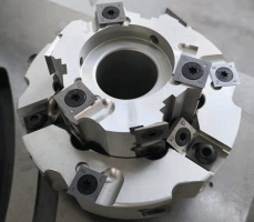 ���������� ������ c ��� ��� ��������� ���� QUADRO ���������� ������ c ��� ��� ��������� ���� QUADRO YRT-100 CNC